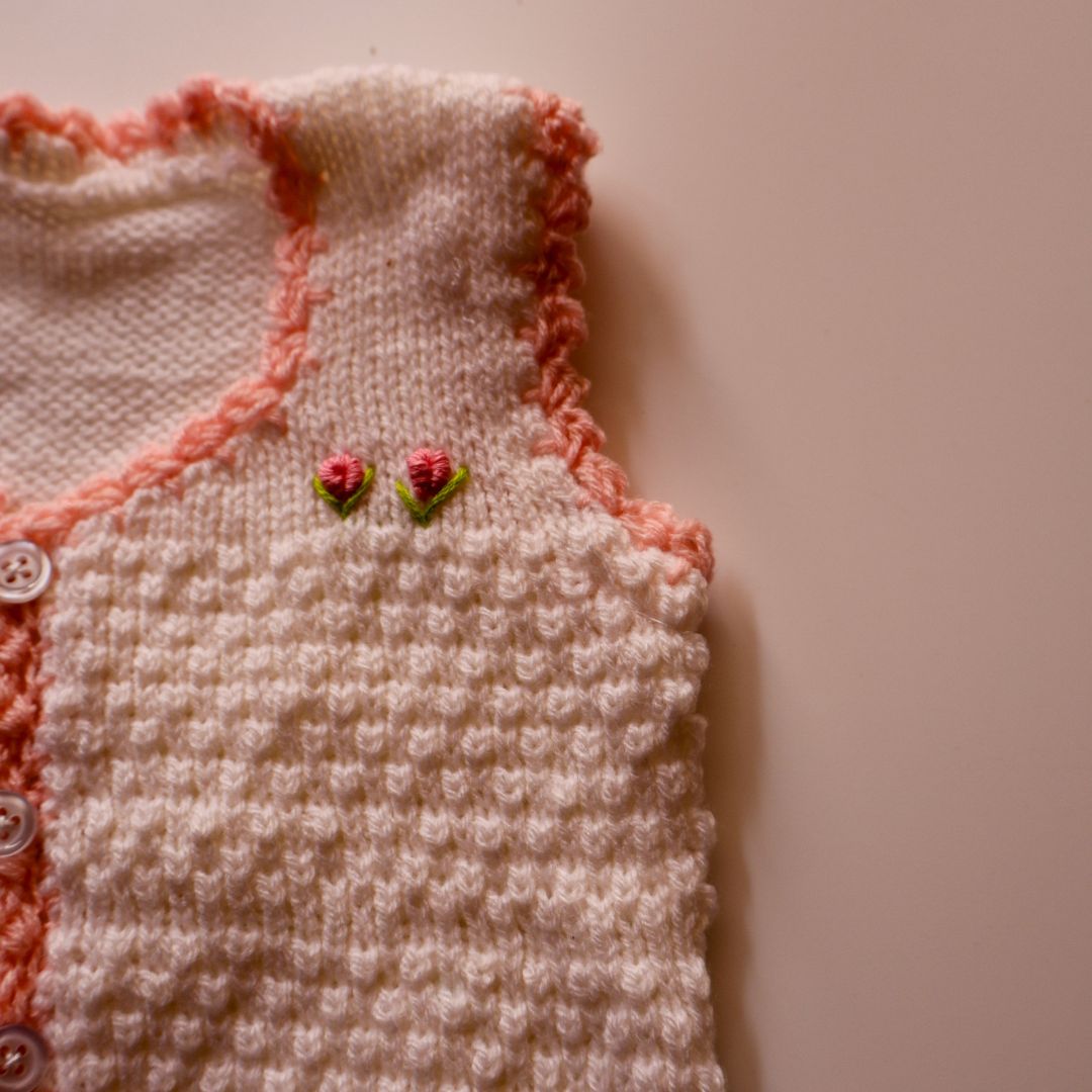 Adore Woollen Vest | White with Pink Border